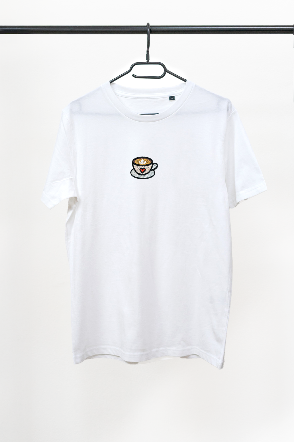 Bavlněné tričko s výšivkou Šálek kávy